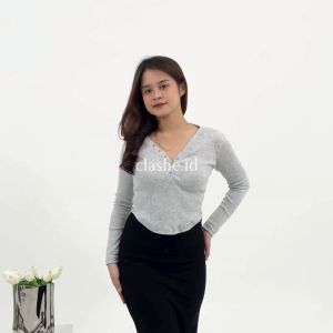 Lisa Top - Atasan Rib Lengan Panjang dengan Kancing Basic OOTD by Clashe