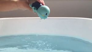 [Bisa Cod] Dinotoys MA05 Mainan Air Bentuk Penyu Bisa Bergerak Di Air Mainan Mandi Anak