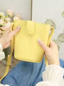 2026 Soft Pebbled Leather Vertical Small Bucket Bag Cellphone Bag Essentials Bag