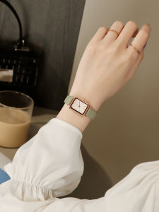 FUGUIJIAREN | Luxurious Niche Elegant Small Fashionable Womens Watch