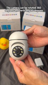 💥ซื้อ 1 แถม 1 ฟรี💥กล้องวงจรปิด V380 Pro กล้องวงจรปิดขนาดเล็ก 360 รีโมทไร้สายแบบพาโนรามากล้องวงจรปิดในร่มและกลางแจ้ง WiFi เชื่อมต่อกับโทรศัพท์มือถือ 1080P กล้องรักษาความปลอดภัยอัจฉริยะสำหรับทีวีที่บ้านหรือรีโมทโทรศัพท์มือถือ