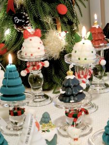 Creative Christmas Theme Aromatherapy Candle Adorable Christmas Tree Scents Indoor Decorations Small Gift Display Piece