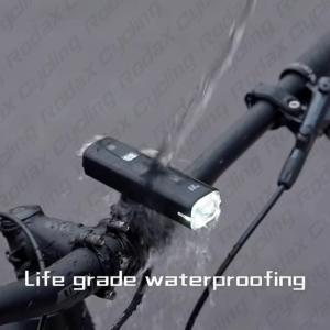 Stardust 400 Auto-Brightness Sensor 1500mAh Lampu Sepeda Roadbike Waterproof Lampu Sorot Sepeda Senter Lampu Sepeda Fixie Lampu Sepeda Paketan Sein Lampu Sepeda Terang USB Rechargable Import Smart Bike Bicycle Light Lampu MTB Terang XC Lumen Lampu Gowes