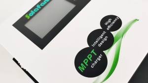 SOLAFANS 96V 90A MPPT Controller 4.3" HD Touch Screen 9920W PV DC180V 48V/60V/72V/84V/96V Lithium Battery Reactivation Multi-language with Bluetooth