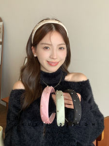 ริบบิ้นผมผ้าซาตินมุกพร้อมประดับเพชร ทรงเรียบง่าย สไตล์เกาหลี ทรงสี่เหลี่ยม วัสดุอื่นๆ