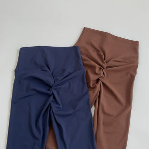 กางเกงโยคะเนื้อผ้าบางเบา เอวสูง ยืดหยุ่นสูง กระชับสะโพก ระบายอากาศ แห้งเร็ว เหมาะสำหรับปั่นจักรยานและเล่นกีฬา 🚴🏻 ‍ ♀️ 👍