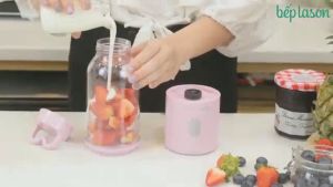 Máy Xay Sinh Tố Đa Năng Cầm Tay Meet Juice - Xay cực nhanh 9s cao cấp an toàn .Thiết kế sang trọng chắc chắn. Tháo lắp dễ dàng. Cối xay bằng nhựa cao cấp chống va đập. Chân đế chống trượt.