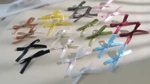 8Pcs Multicolor Bowties Hair Clips Small Bow Hairpins Set for Women Silk Ribbon Hair Tie in Clips Fashion INS Hair Bow Hairpins Sweet Girls Hair Accessories