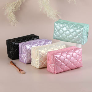 Autumn Winter New Style Diamond Pattern Embroidered down Candy Handbag Fashion Creative Pressed Makeup Bag Storage Organizer