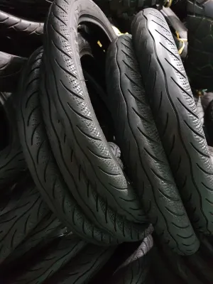 Cặp Vỏ Lốp củ maxxis gai kim cương .....70/90-17 và 80/90-17 ( 2.50-17 và 2.75-17) .dành cho xe Wave Dream Sirut Viva cup.....có xăm .vỏ tháo xe còn đẹp .giá rẻ