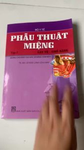 Sách - Phẫu Thuật Miệng - Tập 1: Gây Tê Nhổ Răng (DN)