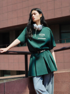 Vero Moda | Đầm Ngắn Trẻ Trung Có Nếp Nhăn Mũi Cổ Trụ và Cap