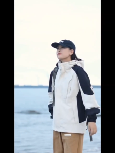 Casual Jacket Versatile Spring Autumn Outdoor Waterproof and Windproof Detachable Hooded Windbreaker Coats Zipper Jackets