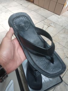 sandal model capit untuk pria dewasa