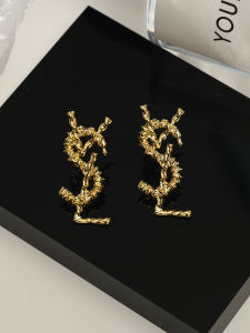 French Vintage Exaggerated Earrings Luxury Sensation Stud Earrings  out New 2024 Small Fragrance Style Fashion Jewelry
