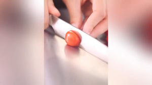 Double-Sided Stainless Steel Cutting Board for Kitchen - 304 Food-Grade Thickened Antibacterial Anti-Mildew Odor-Resistant for Meat Veggies & Fish