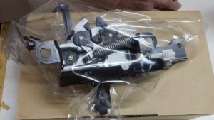 กลอนล๊อคฝากระโปรงหน้า ISUZU D-max 2016-2019 mu-2017-2019 (กลอนไฟฟ้า) แท้เบิกศูนย์