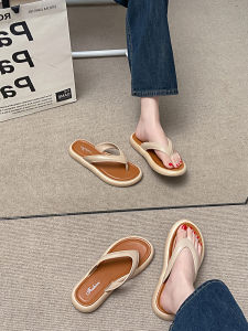 รองเท้าแตะส้นแบนแบบสวมสำหรับผู้หญิงในช่วงฤดูร้อนปี 2024 ทรงกันลื่น ส้นหนา สวมใส่สบาย รองเท้าแตะชายหาดแบบสวม สไตล์เกาหลี