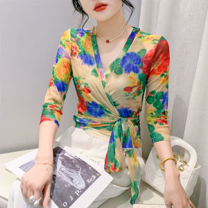ทันสมัย ลายดอก เสื้อยืดแขนยาวผู้หญิง ฤดูร้อน เซ็กซี่ คอวี Cross Tie ตาข่าย สลิมฟิต เสื้อ สตรีทสไตล์ โพลีเอสเตอร์ วัสดุ