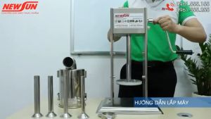 Máy đùn nhồi xúc xích lạp xưởng nem chua chả cá bằng tay tại nhà NEWSUN 3L- Hàng Chính Hãng