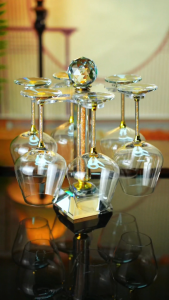 Bộ 6 ly rượu vang pha lê chân vàng 24K bình thở xoay pha lê cao cấp hiện đại cao cấp