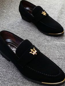 Giày Da Thường Ngày Đa Năng Cho Nam Giày Công Sở Mũi Nhọn Phong Cách Hàn Quốc Giày Bốt Mùa Thu Nhẹ Bằng Cao Su