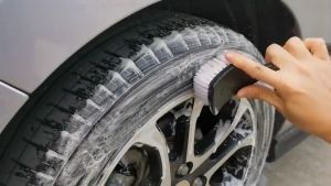 🧹 Tire Rim Scrub Brush Fabric Brush Berus Rim Tayar Kereta Car Wheel Brush DIY Scrubbing Cleaning Black White Silk Tyre Duster Car Care Brushes Tire Wheel Care Tire Brush Tyre Brush 1pc/set