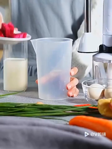 เครื่องปั่นมือเอนกประสงค์ Hand Blender Stick 300W ราคาเครื่องมือถือสแตนเลสมือถือสแตนเลส 300W ที่มีมิลค์เชคน้ำซูปข้นน้ำซูปข้นเนื้อ