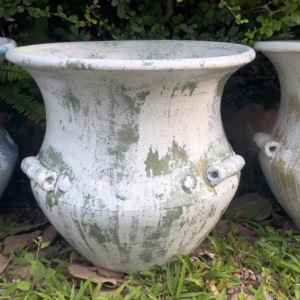 อ่างดินเผาทรงบาหลี ปากบาน มีหู 3 หู ขนาด 40 x 40 cm.