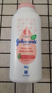 Phấn rôm Johnson 200g