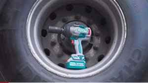 TOTAL บล็อกแบตเตอรี่ไร้สาย 20V รุ่น TIWLI20135 / TIWLI201351