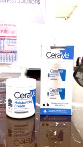 Hyaluronic acid MOISTURIZING CREAM 2N1