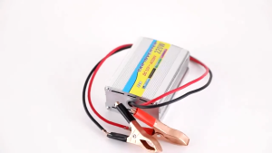 【12H Ship】Car Power Inverter 220w/500w/1000w/2000watts Car Inverter Solar Inverter Power Converter 12v To 220v Car Power Inverter