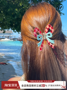 กิ๊บติดผมโบว์ผีเสื้อสีฟ้ามหาสมุทร กิ๊บติดผม Acetate ลายหัวใจสีแดง กิ๊บติดผมแบบ Shark สำหรับฤดูใบไม้ร่วงและฤดูหนาว