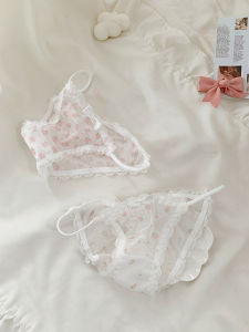 Low-Waist High-Slit Lace Womens Triangle Panties Breathable Comfortable Polyester Fiber Sweet Pure Desire Style Underwear