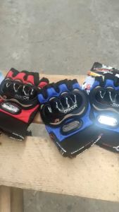 Găng tay xe máy Pro biker gù nhựa cụt ngón