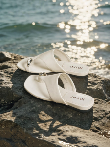 Josiny | French Flip Flops
