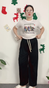 ชุดเซ็ตเก๋สุดๆ เสื้อยืดสไตล์อเมริกัน+กางเกงทรงหลวม สุดเก๋