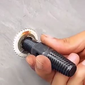 Alat Pembuka kran Patah Dalam Pipa / Pipe Screw Tap MACUSA Ori