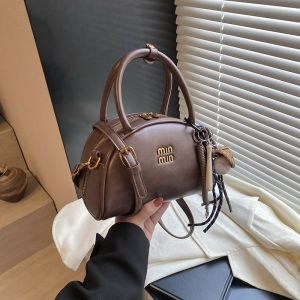 [Patch Pocket on Back] Niche Design Semicircle Small Carrying Bag Satchel Crossbody Bag 2024 New Arrival Fashion Pouches