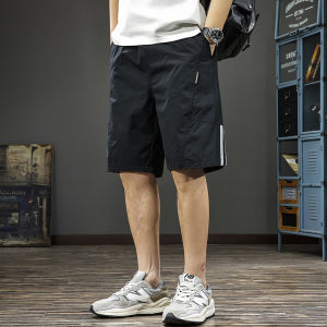 Mens Summer Lightweight Breathable Quick Dry Casual Loose Fit Shorts Fashionable American Style Sporty Cool Stripe Five-Quarter Pants