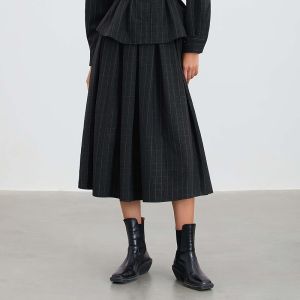 S·DEER | Chân Váy Xếp Ly Tweed Len Cạp Cao Họa Tiết Ca-rô Vintage