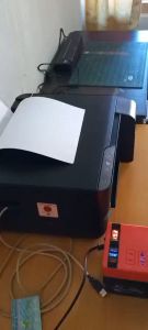 Moketa 100W Inverter 18-21V Output 110/220V Baterai soket konverter daya 3 USB Pengisi daya cepat