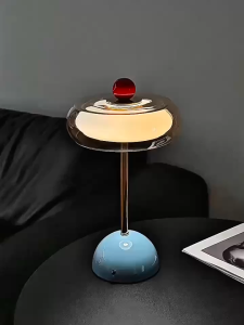 D076 Đèn Bàn Decor Thân Kim Loại Chụp Thủy Tinh 3 Màu Sáng Phong Cách Retro Sang Trọng.Đèn Ngủ Để Bàn Kiểu Dáng Hiện Đại Độc Đáo Trang Trí Phòng Khách