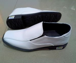 Sepatu pantofel anak putih kulit/sepatu putih pondok kulit formal dinas kantor ukuran 36 37 38 39 40 41 42 43 44