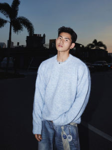 Áo Sweater Cổ Tròn Mềm