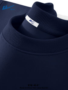 เสื้อสเวตเตอร์คอกลมแขนยาวสีพื้นสำหรับผู้ชาย ฤดูใบไม้ผลิและฤดูใบไม้ร่วง 2025 ใหม่ สไตล์อเมริกัน เสื้อยืดวัยรุ่น เสื้อคลุมกันหนาว