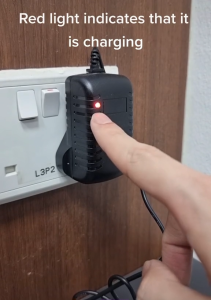 ELUXGO EC Series Fast Charging Socket Plug Charger/USB Charger (150cm)