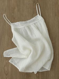 Retro Lace Cotton Linen Thin Summer Sleeveless Womens Vest Base Layer Top Slimming Age-Defying Linen Blouse Summer Trend