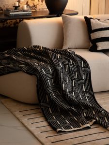 Nylon Knitted Blanket Scarf Office Sofa Student Nap Blanket High Breathability Warmth All Seasons Universal Versatile Blanket